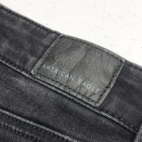 BUTTONFLY AMERICAN EAGLE SUPER HI-RISE SHORTIE JEAN SHORTS 6/28 ⭐️ - Picture 6 of 11